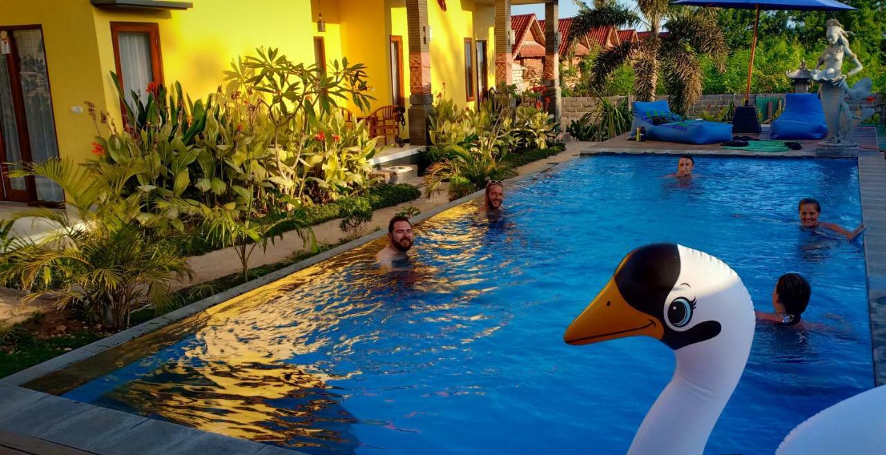 Dream Beach Hostel Lembongan Exterior foto